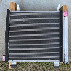 ⭐️ スズキ スペーシア【MK42S】コンデンサー中古品⭐️⭐️の画像