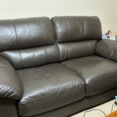 ソファーの画像