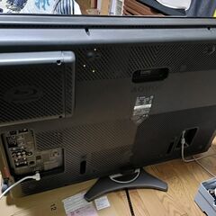 シャープ アクオス 液晶テレビ LC-40DX2 40V型 内蔵ブルーレイ フルハイビジョン 2009年式 TV リモコン 中古品 動作確認品の画像