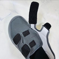 介護シューズ マジックテープ 高齢者靴 リハビリシューズ 甲高幅広 25 4Eの画像