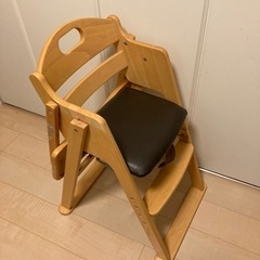 【明日まで！】カトージ　　
ベビーチェアの画像