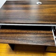 ★収納つきパソコン机の画像