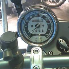 BMW R1200C 白 エンジン始動動画 車検取得で乗れます 半額配送キャンペーン 期間限定価格 現状渡し諸経費￥0- 横浜 P-Yardの画像