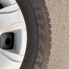 バリ山　ハイエース ブリヂストン VL1　195/65R15 スタッドレスタイヤの画像
