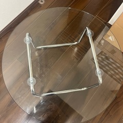 【11/9（日）まで！】ガラステーブル 楽天ローテーブル購入時のダンボールあり。の画像