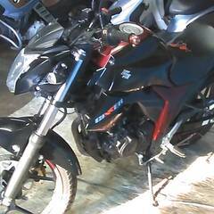 SUZUKI ジクサー150 黒/赤 エンジン始動動画 自賠責保険で乗れます 半額配送キャンペーン 現状渡し諸経費￥0- 横浜 P-Yard の画像