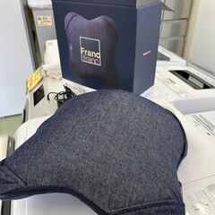 【リサイクルショップ ピカソ 小松原】🛋️🌿✨Francfranc × ルルド✨あったかリラックスクッション【VW／AX-HCL288fnv／2018年製】✨🌸★7588★の画像