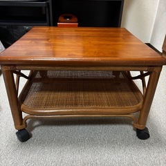 木製ローテーブル差し上げますの画像