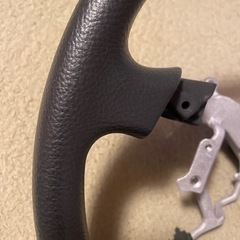 200系ハイエース　純正ハンドル　美品の画像