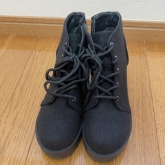 新品ブーツSサイズの画像