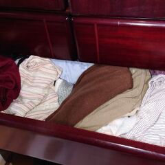 衣類大量の画像