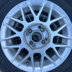シエンタ  アクア　175/65R/14 の画像