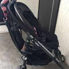 ベビーカー（Aprica）の画像