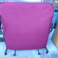 折りたたみベッド　中古の画像