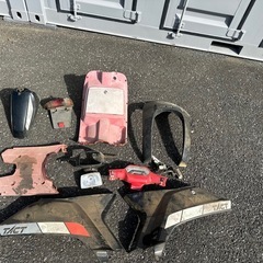 ホンダ　スーパータクトAF09 外装一式
の画像