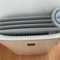 SHARP 空気清浄機 2018年製の画像