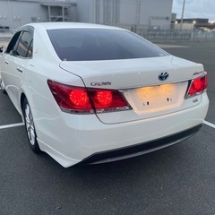 トヨタ　クラウンハイブリッドの画像