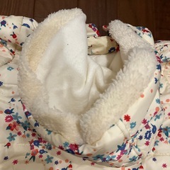 moo jonjonのアウター　120 新品の画像