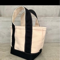 かわいいミニトートバッグ　アイボリー×ブラック　レトロ　の画像