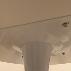 ホワイトダイニングテーブルの画像