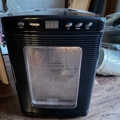 業務用冷蔵庫　サンヨー 冷蔵ショーケース SMR--150F150F と 冷温庫 の画像