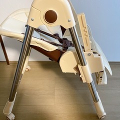 ベビーチェア ハイチェア ローチェアの画像