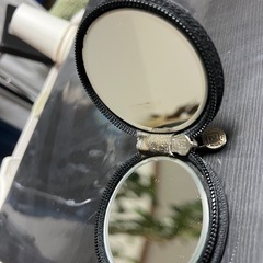 FENDIの手鏡の画像