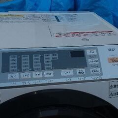 2013年 パナソニック斜めドラム式洗濯乾燥機 NA-VX3300Lの画像