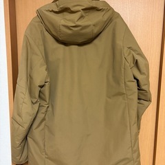 ユニクロ/ハイブリッドダウンパーカ
の画像
