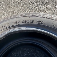 スタッドレスタイヤ　13インチ　2本　バリ溝の画像