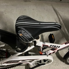 (取引中)自転車　24インチ　変速あり の画像