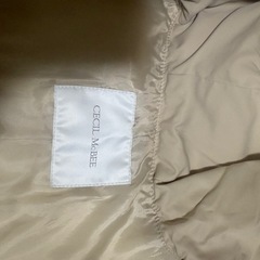 セシルマクビー　ファー付きだうダウンコート　サイズmＭの画像