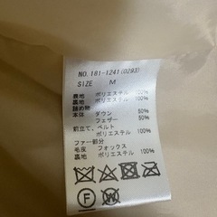 セシルマクビー　ファー付きだうダウンコート　サイズmＭの画像