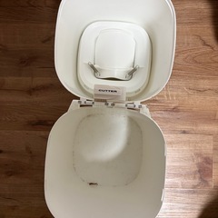 Pad Locker(パッドロッカー) ペット用ゴミ箱
の画像