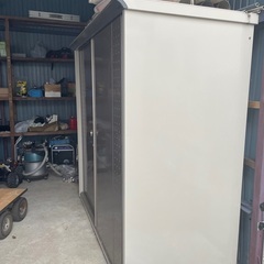 美品・頑丈な屋外物置 50,000円 組立サポートありの画像