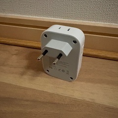 【1,200円/美品】TESSAN 変換プラグ TS-161-EU 海外旅行用コンセントアダプター (USB-A×3)の画像