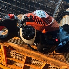 枝を切る道具の画像