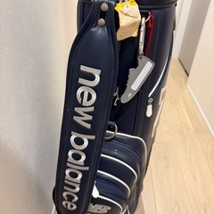 【New Balance】キャディバッグ ネイビー 8.5インチ／2017年モデルの画像