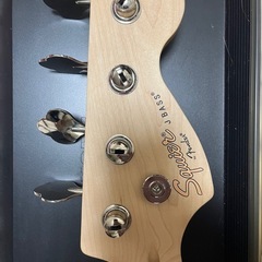 Squire by fender Affinity series ジャズベースの画像