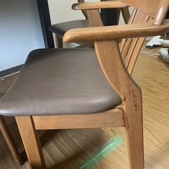 【急募！11/10までにお引き取りできる方】コタツ機能付きダイニングテーブルセット椅子3脚の画像