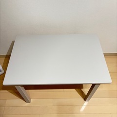 ローテーブル　IKEAの画像