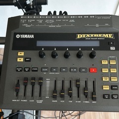 ヤマハドラムセットの画像