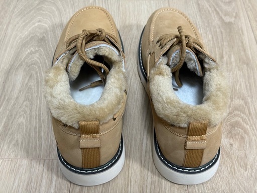 EVERAU UGGブーツ(新品)
