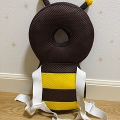 頭ごっつん防止　ハチの画像