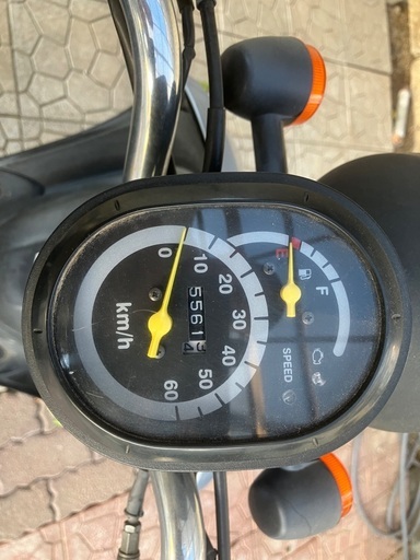 （問合せ多数のため一時中止）修理or部品取りにいかがですか