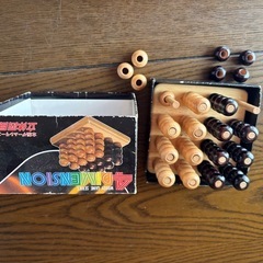 立体四目パズルゲームの画像