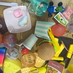 大量おもちゃ まとめ売りの画像