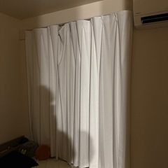 【ニトリ】カーテン、ベージュの画像