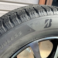 アルミホイール付スタッドレスタイヤ　195/65R15の画像