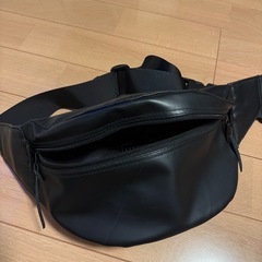 メンズ　ウエストポーチ　バッグの画像